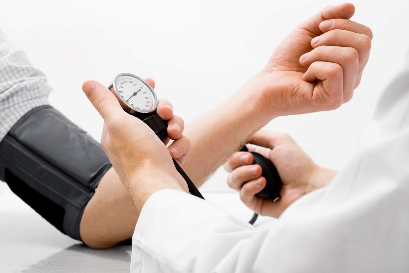 hypertension-101-causes-warning-signs-and-impact-on-health