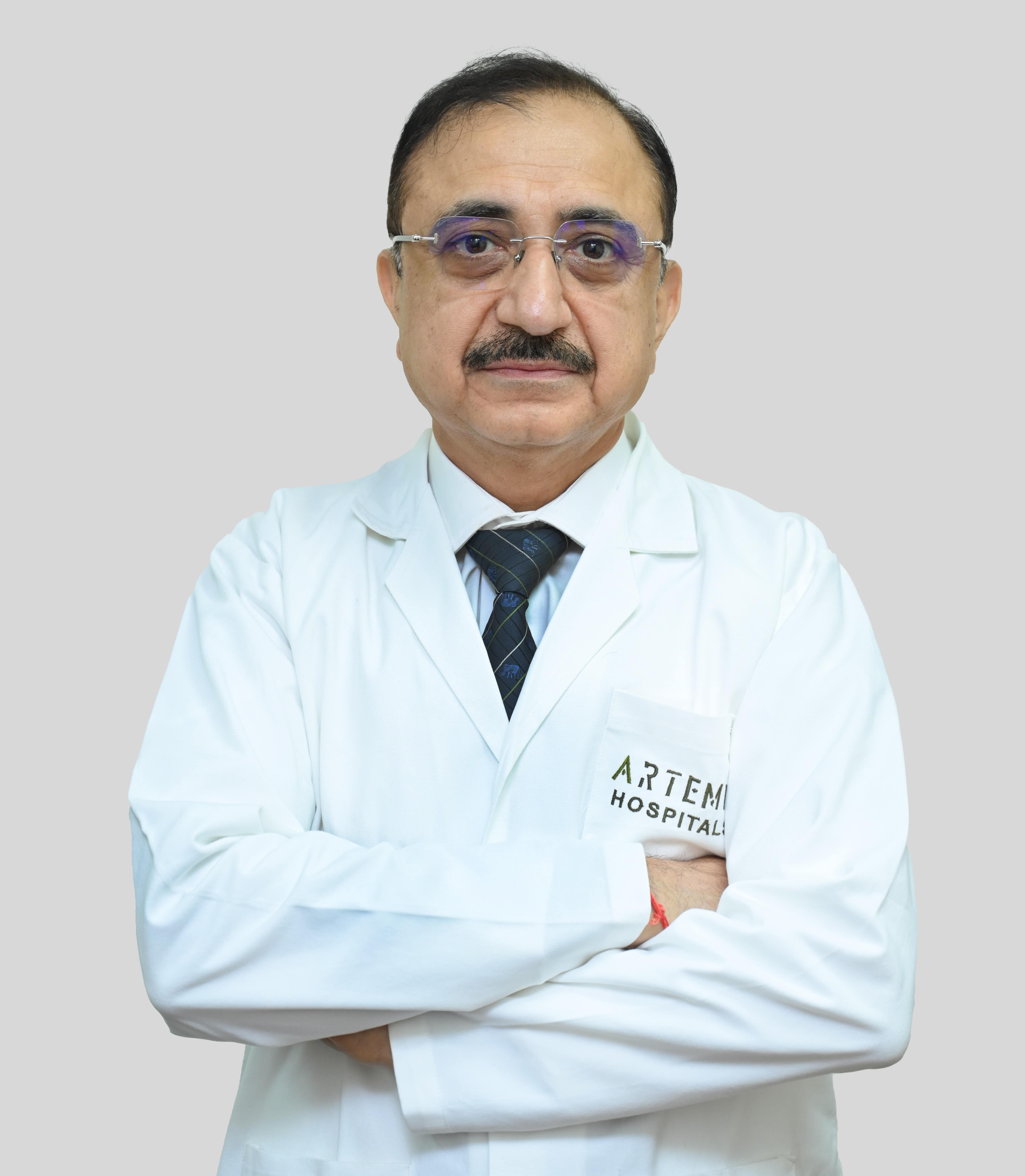 Dr. Surendra Nath Khanna - Cardiology Doctor in Gurgaon, India